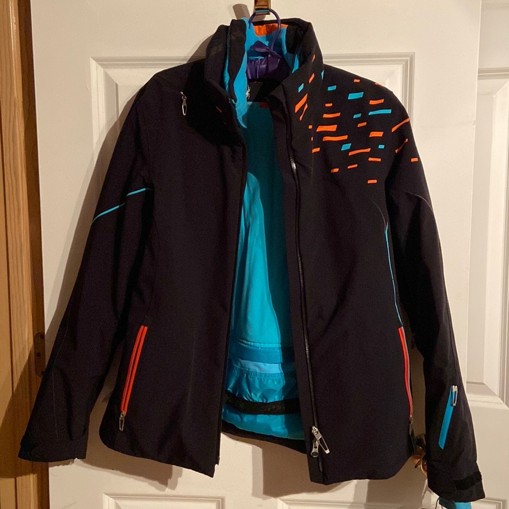 Spyder ladies (like new condition) ski jacket - Picture 3 of 13